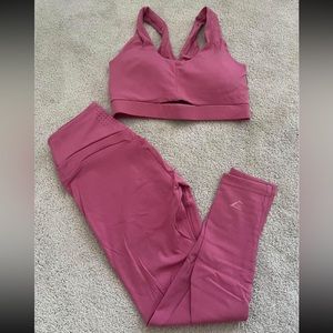 Whitney Simmons x Gymshark set